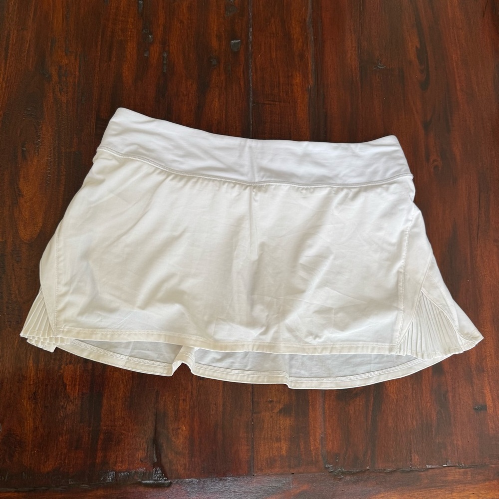 Lululemon Play Off The Pleats Skirt 13” Size 10